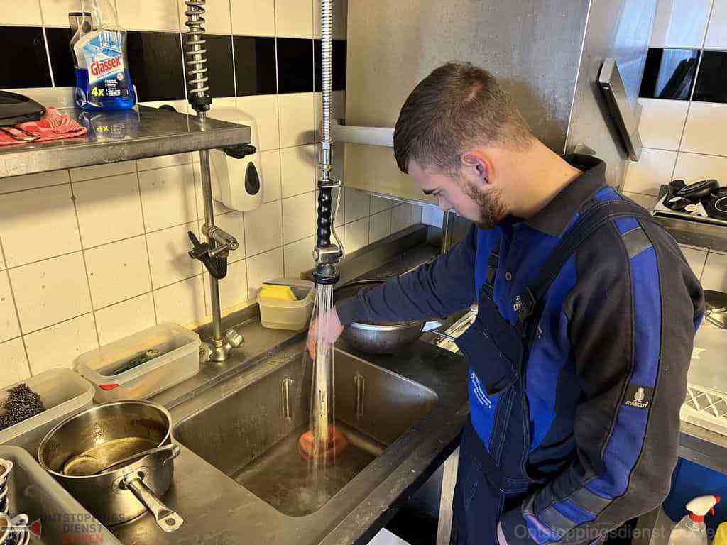 Gootsteen Ontstoppen Duiven Gootsteen Ontstoppen Duiven